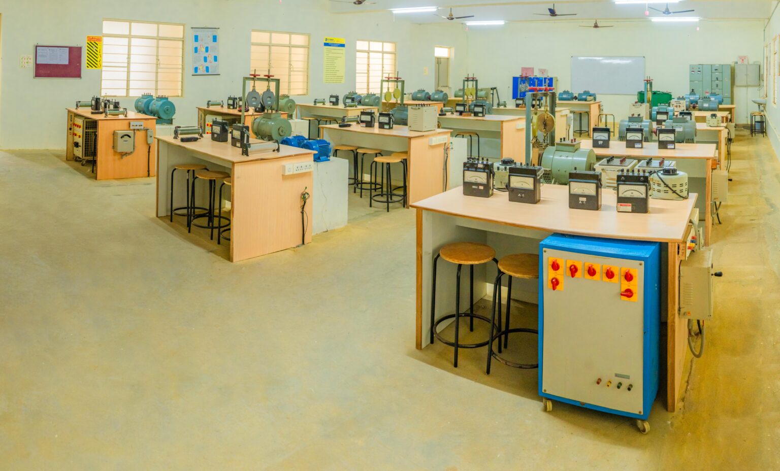 Eee Lab Pic Department of EEE - Laboratories - Sri Eshwar Engineering College